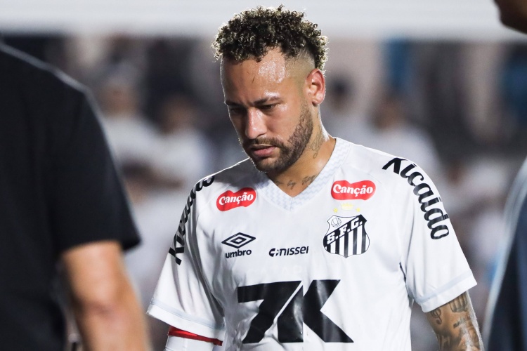 华体会体育-此前接受膝盖手术！贝因体育：内马尔已回归桑托斯进行训练